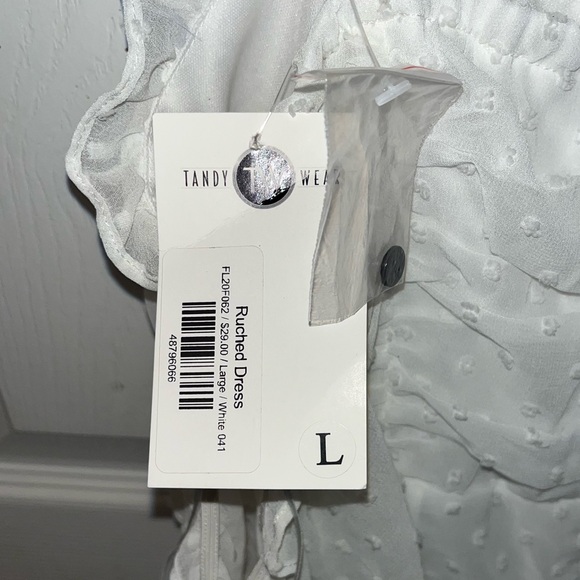 Ruched White Dress - Picture 3 of 7